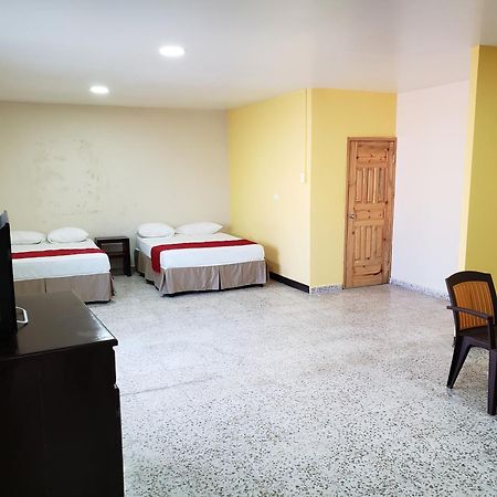Hotel El Dorado La Ceiba Cameră foto